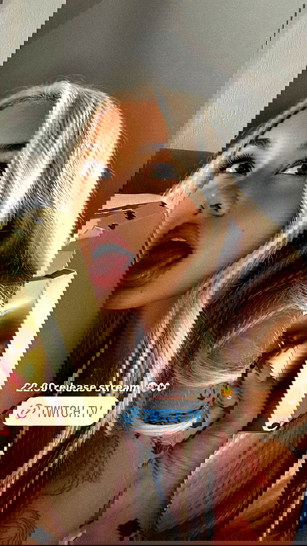 gwendolynceline image ~ Altpins