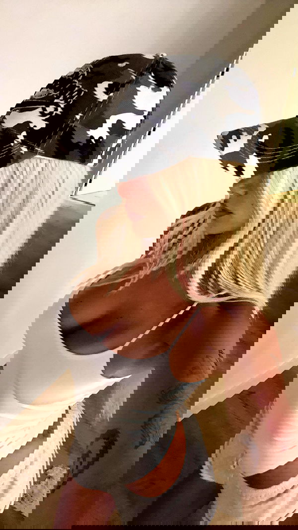 gwendolynceline image ~ Altpins