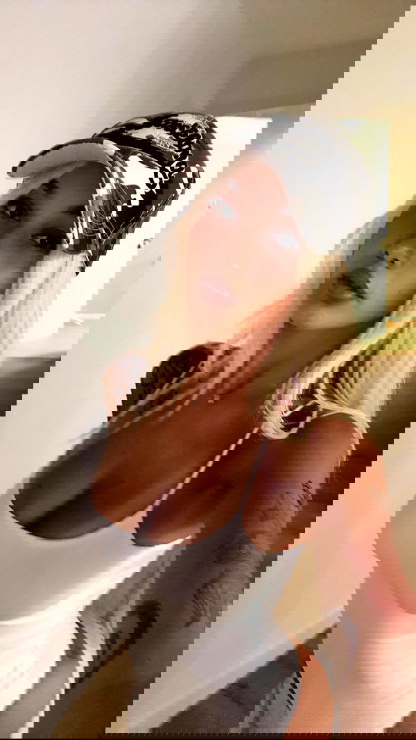 gwendolynceline image ~ Altpins