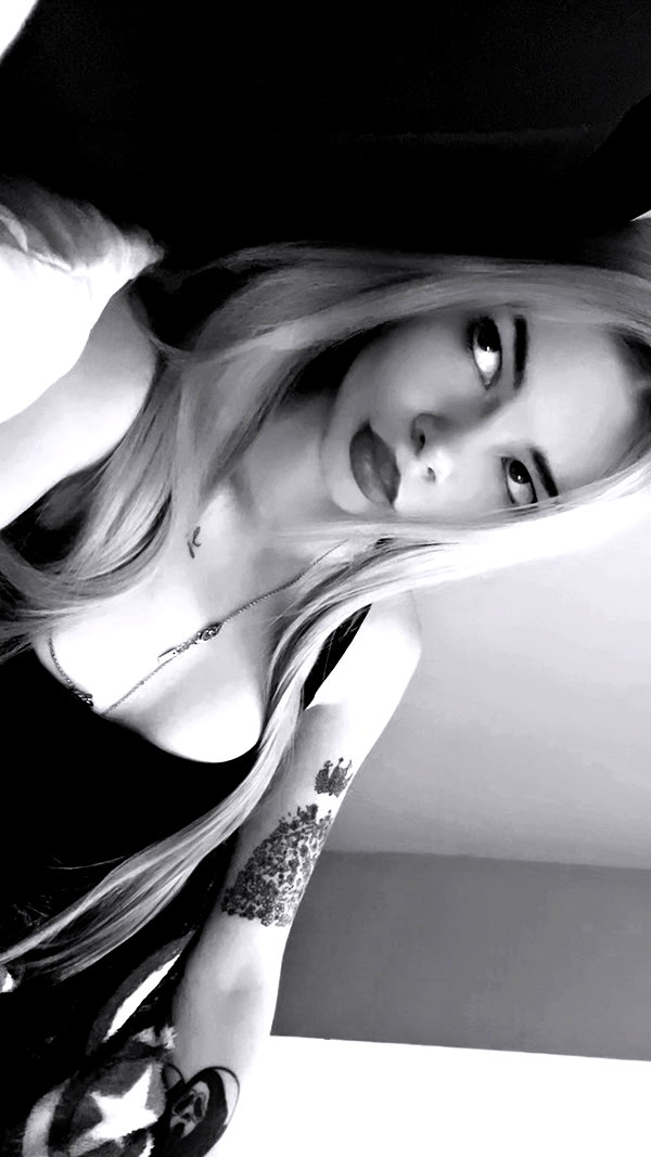 h0llyannabel instagram image archive image