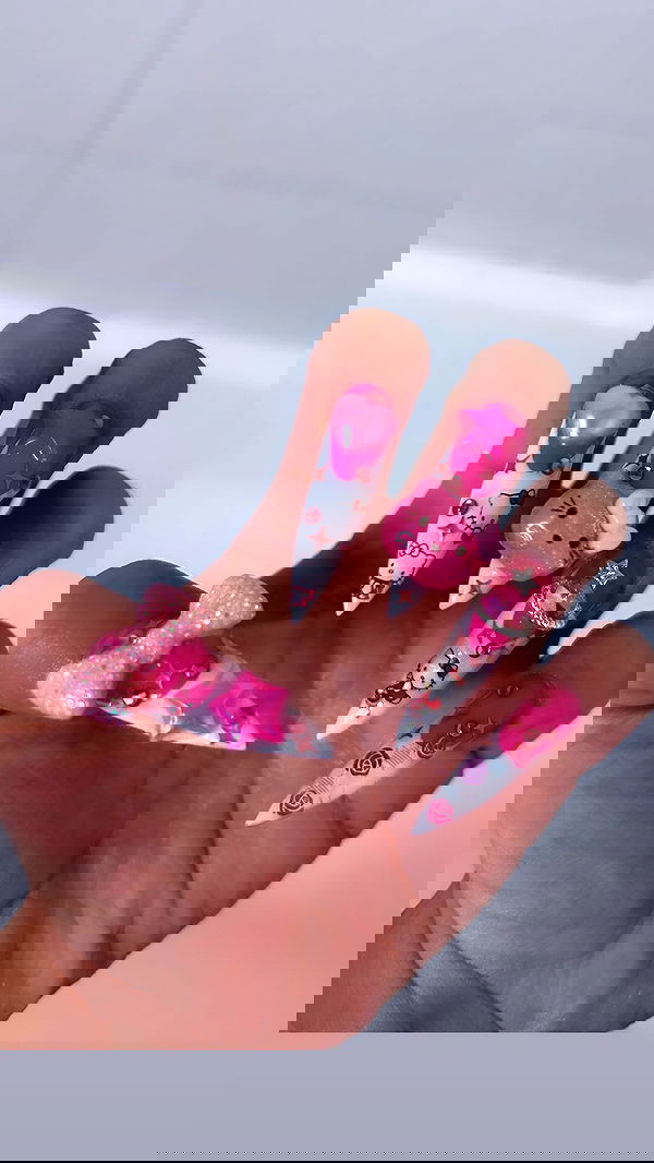 hellokittyangel666 hellokittyangel666 archive image