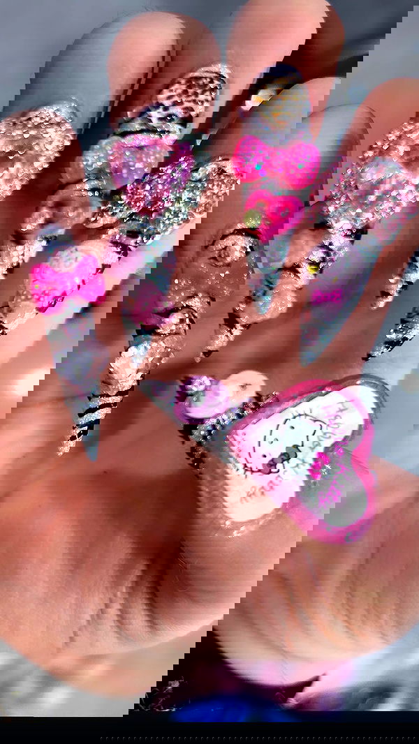 hellokittyangel666 hellokittyangel666 archive image