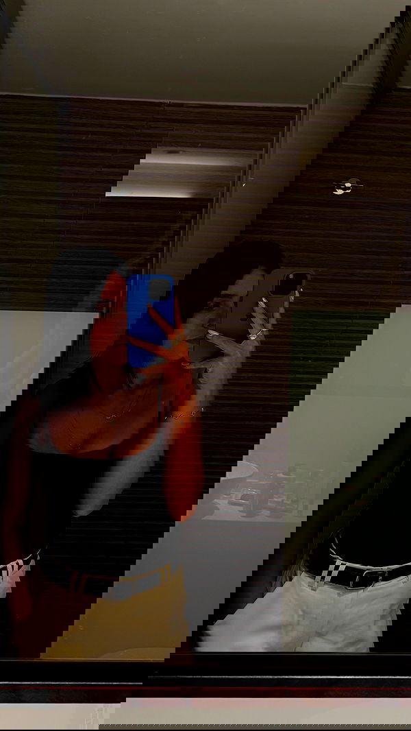 holllly.molly holllly.molly archive image