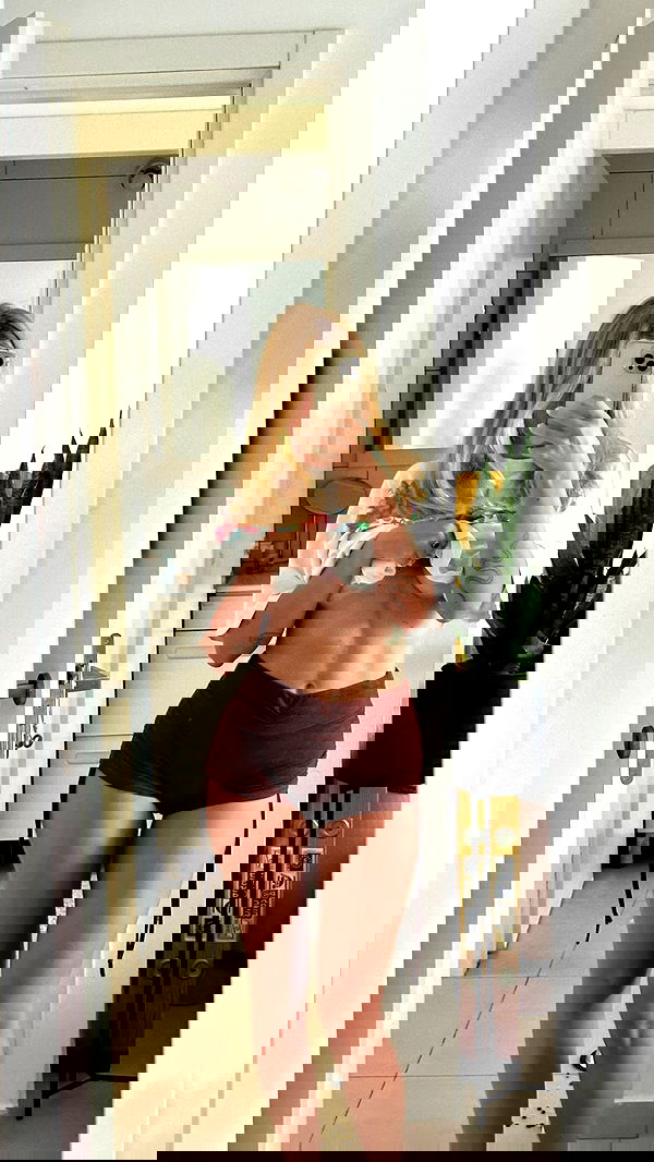 iambohema.v2 iambohema.v2 archive image