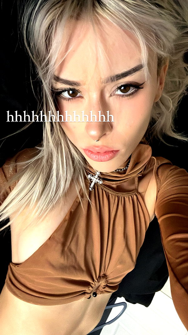 ifkissescouldleavecuts instagram image archive image