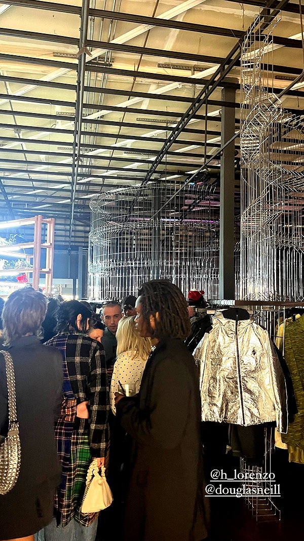 ifkissescouldleavecuts instagram image archive image