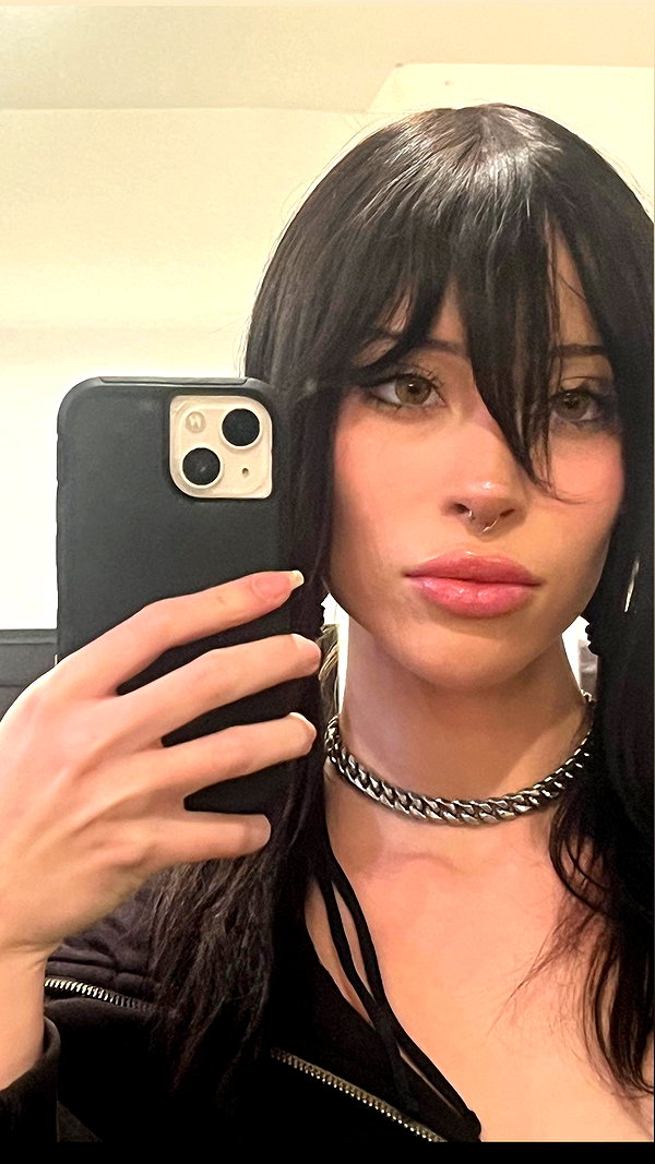 ifkissescouldleavecuts instagram image archive image