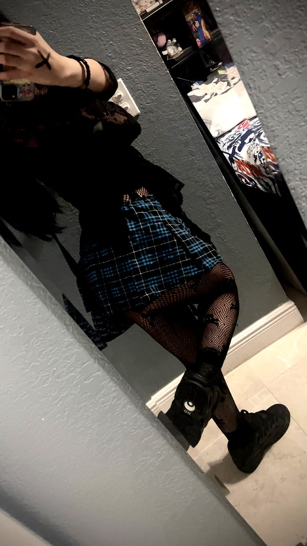 ilovedaniae ilovedaniae archive image