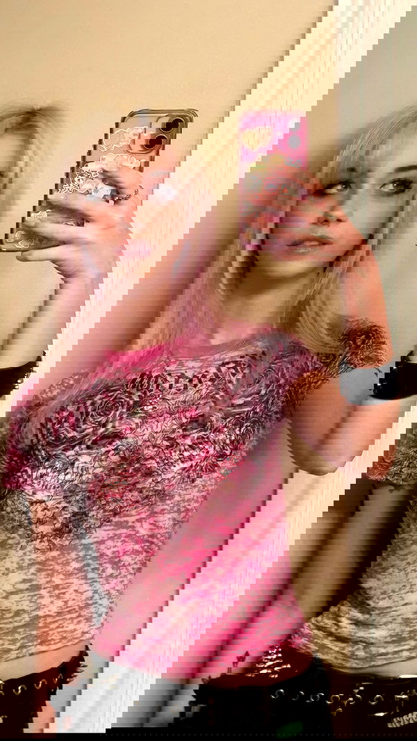 iluvmeww iluvmeww archive image