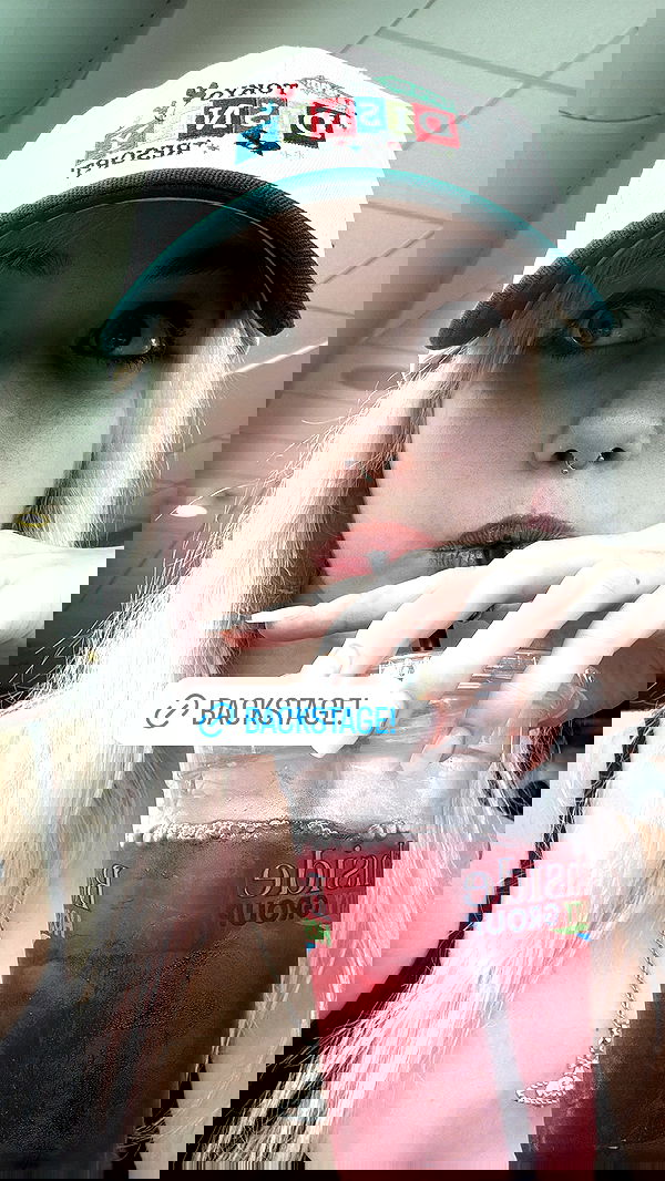 iluvmeww iluvmeww archive image