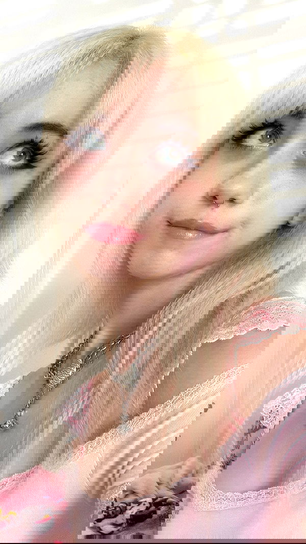 iluvmeww iluvmeww archive image