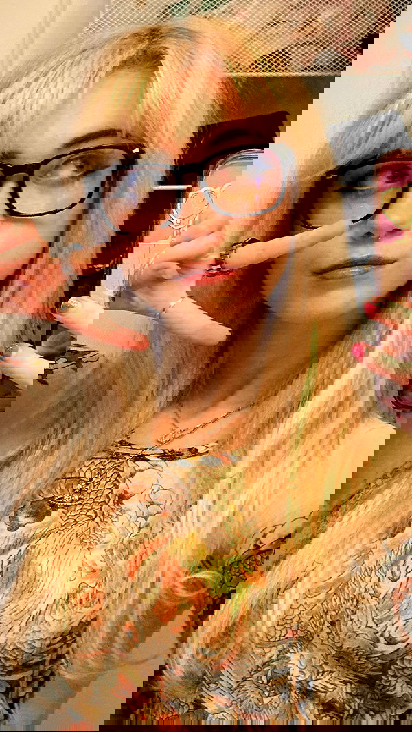 iluvmeww iluvmeww archive image