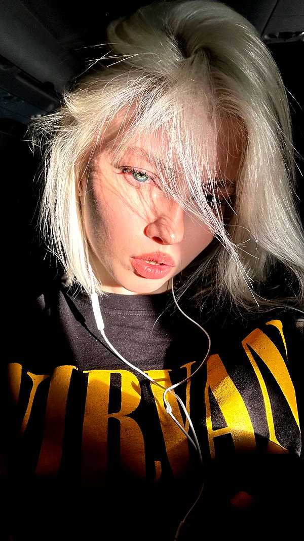 im_katesi instagram image archive image