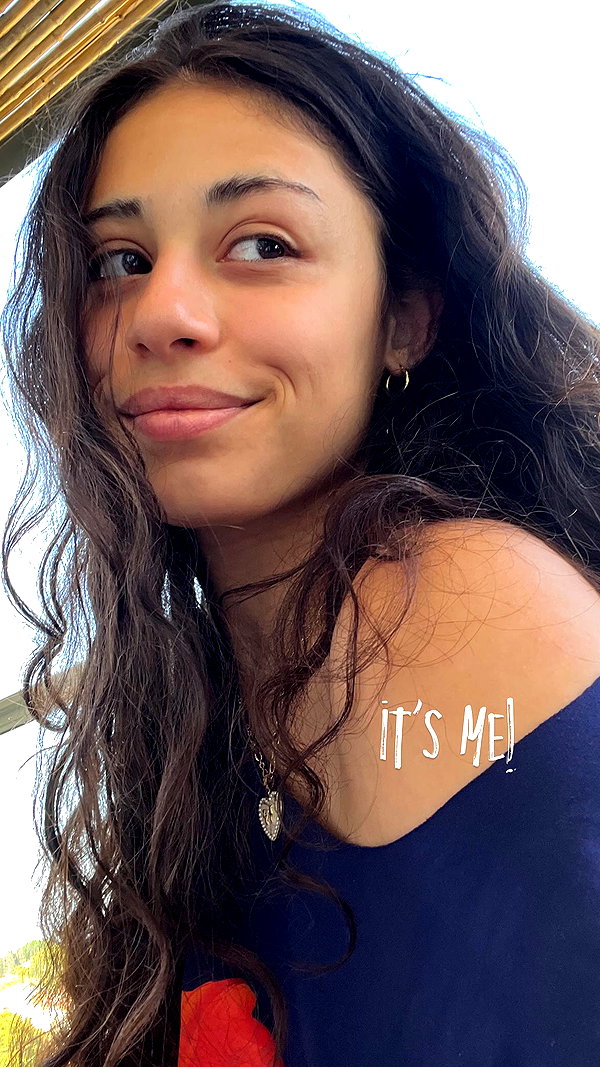 itsellerrrrrrr instagram image archive image