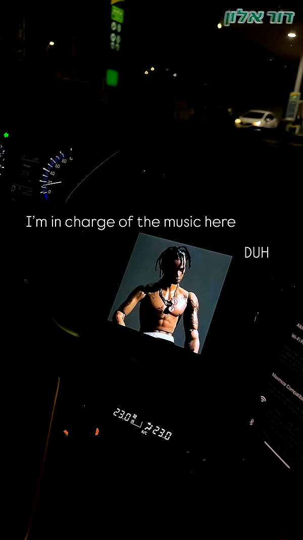 itsellerrrrrrr instagram image archive image