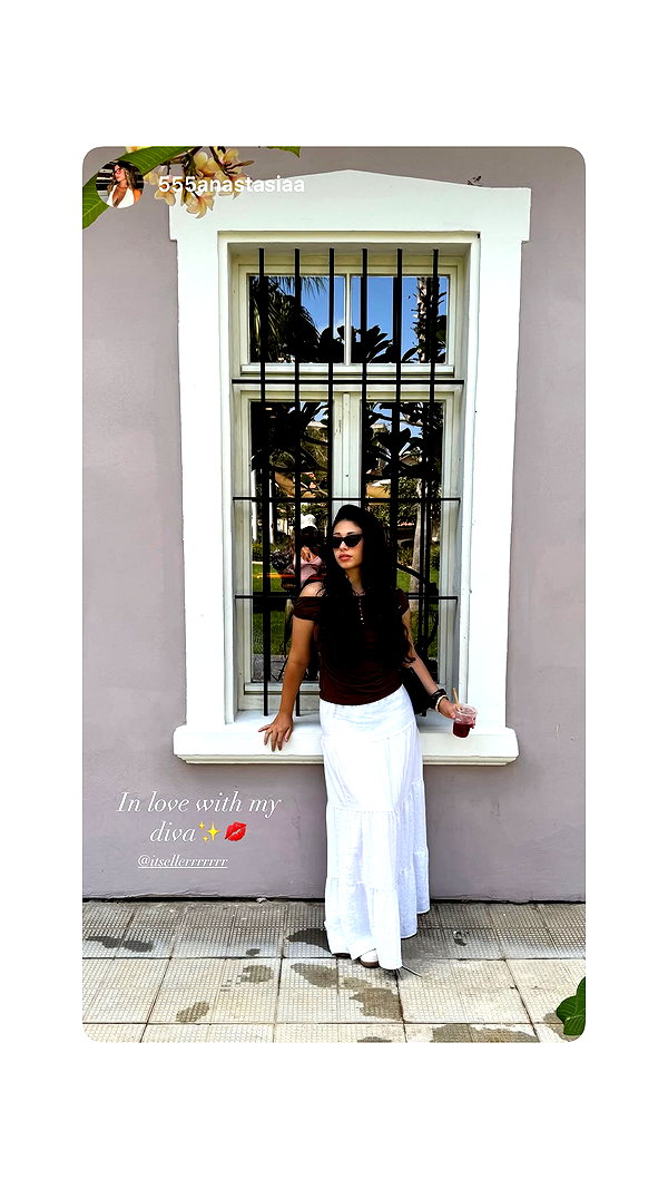 itsellerrrrrrr instagram image archive image