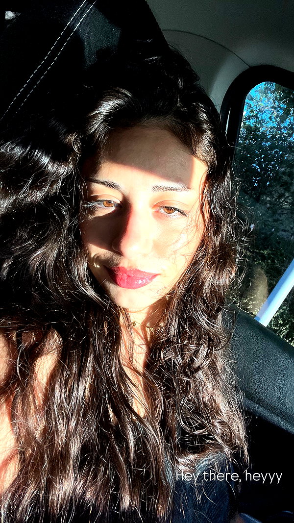 itsellerrrrrrr instagram image archive image