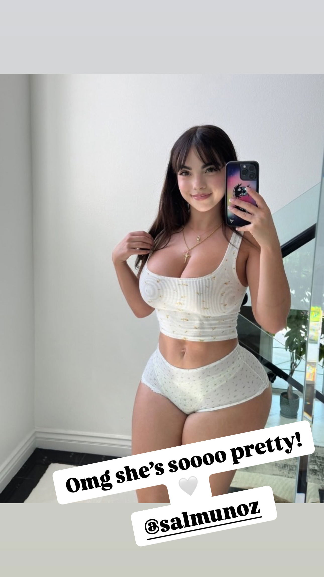 itshayleydavies instagram image archive image