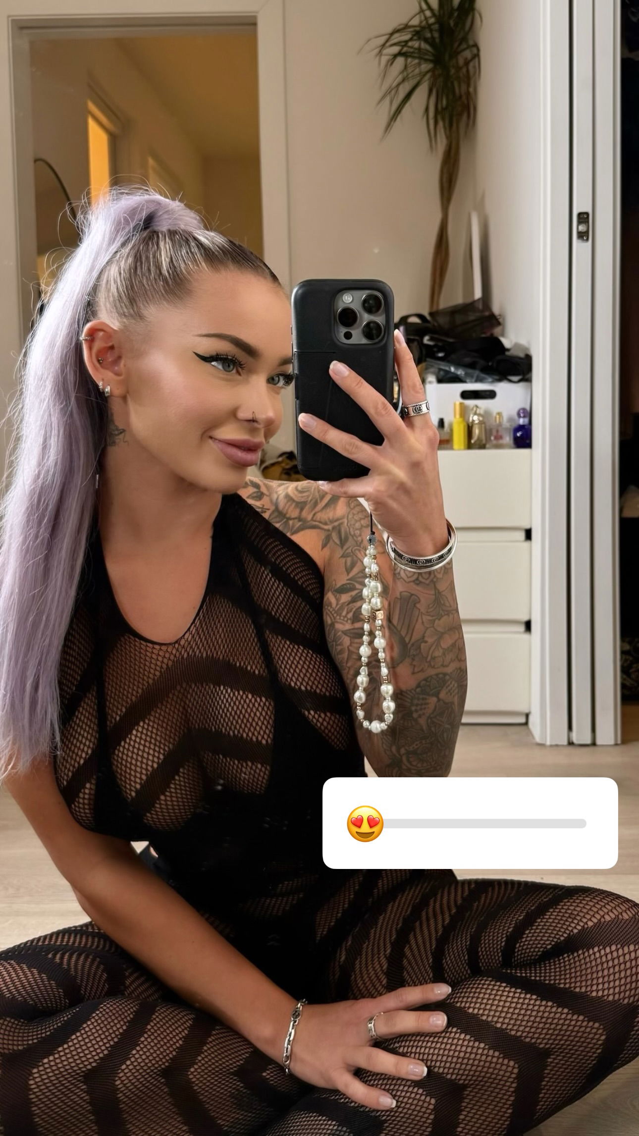 itshayleydavies instagram image archive image