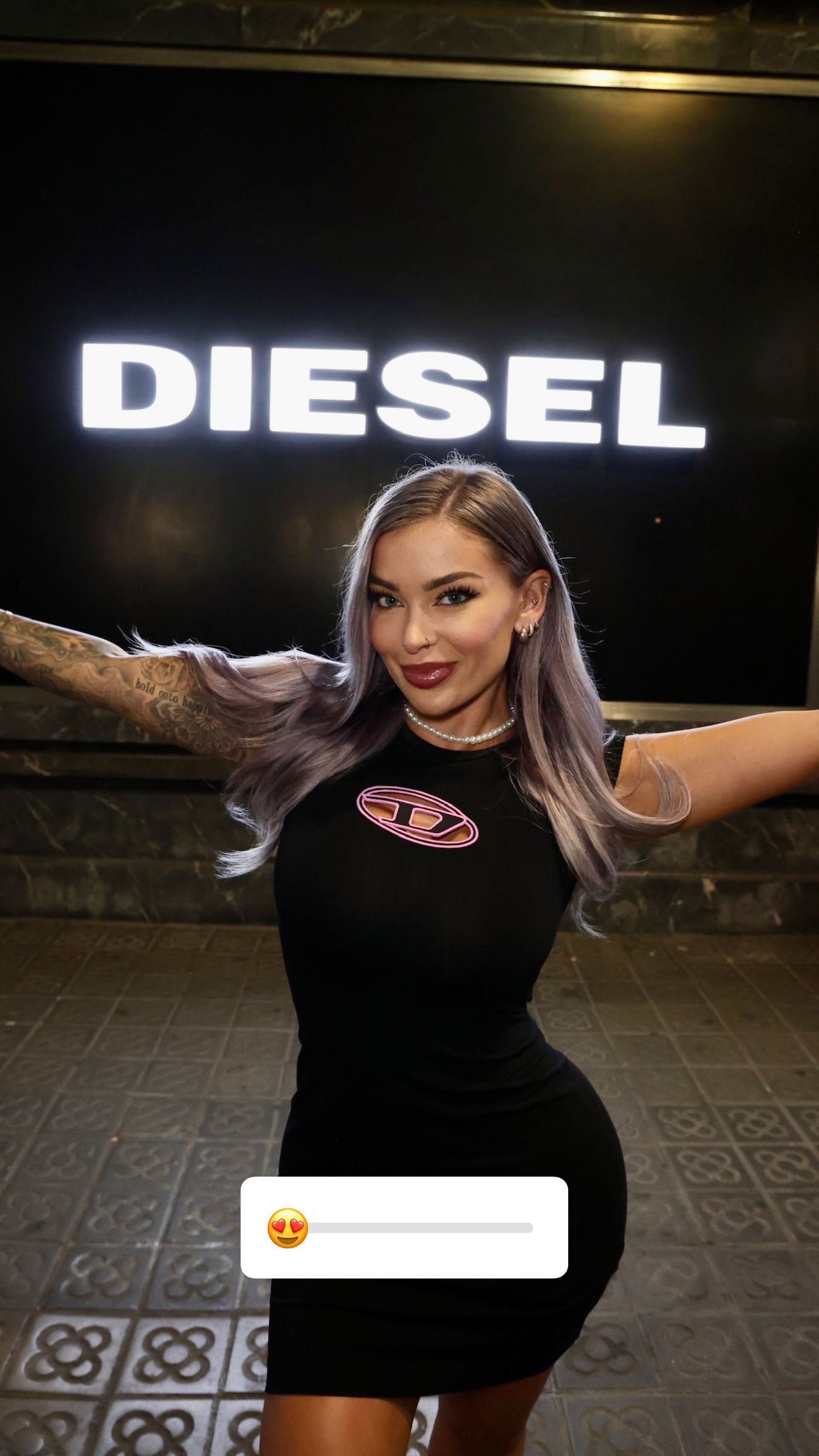 itshayleydavies instagram image archive image