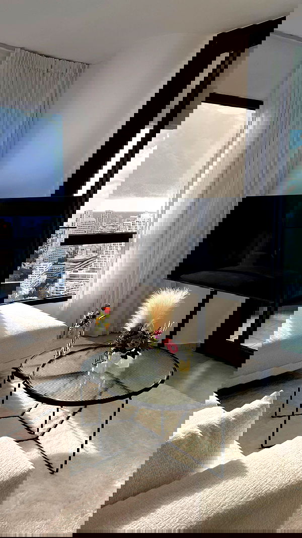 itsilanosh itsilanosh archive image