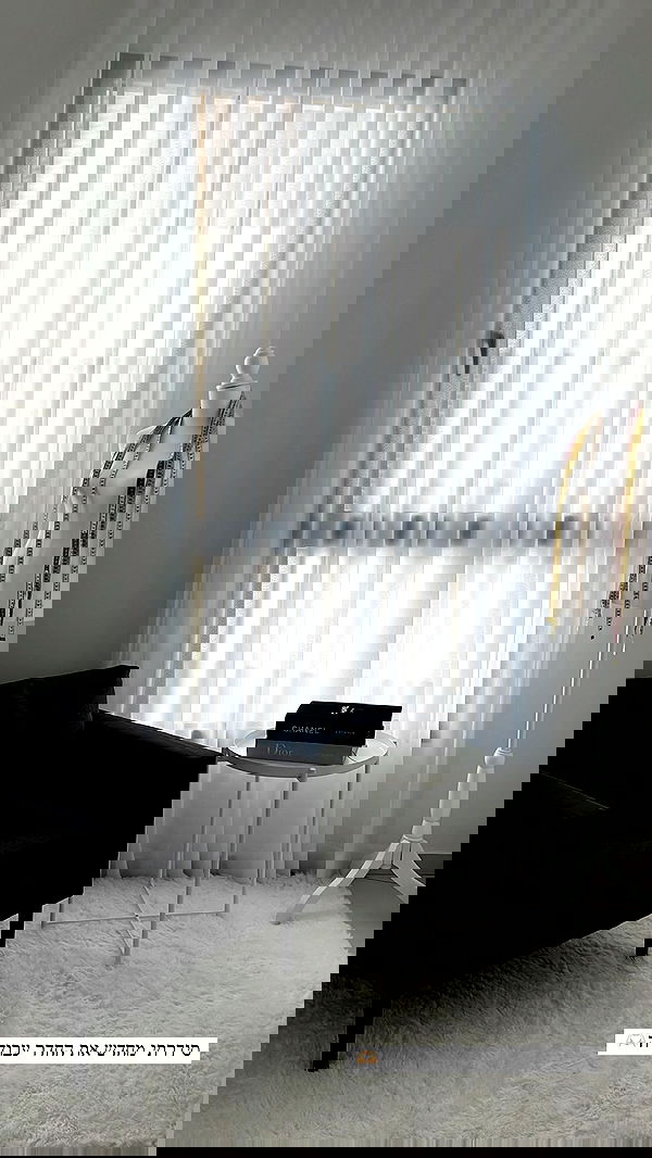 itsilanosh itsilanosh archive image