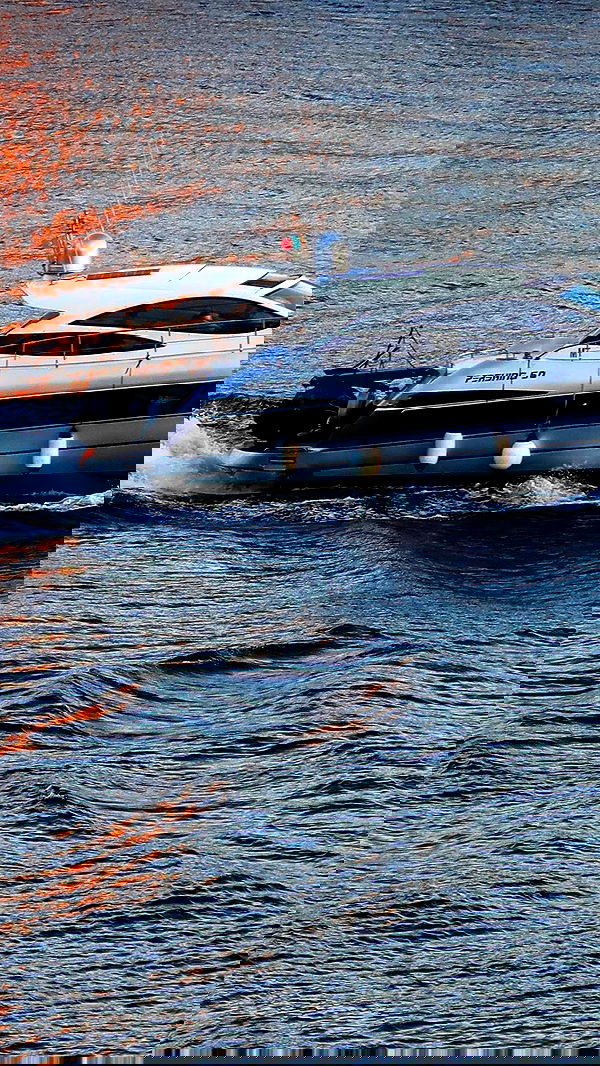 itsilanosh itsilanosh archive image