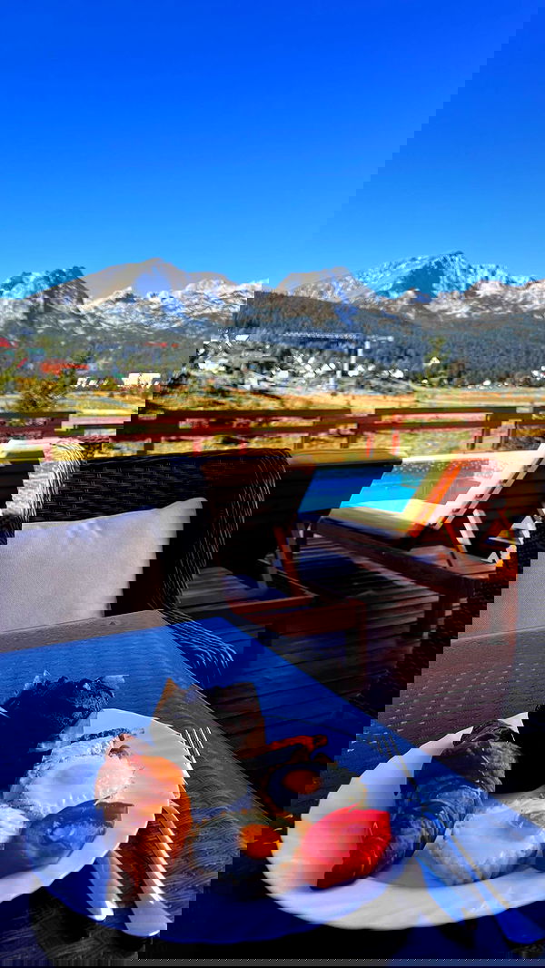 itsilanosh itsilanosh archive image