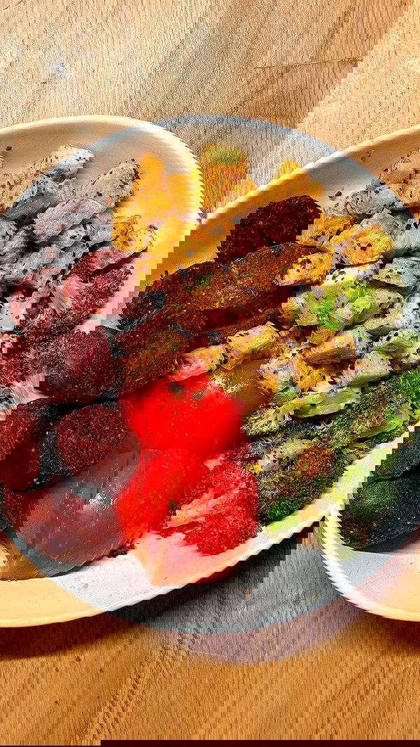 itsilanosh itsilanosh archive image