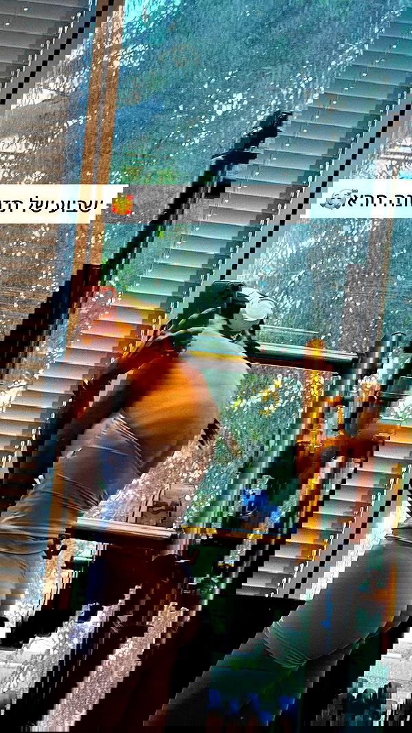 itsilanosh itsilanosh archive image