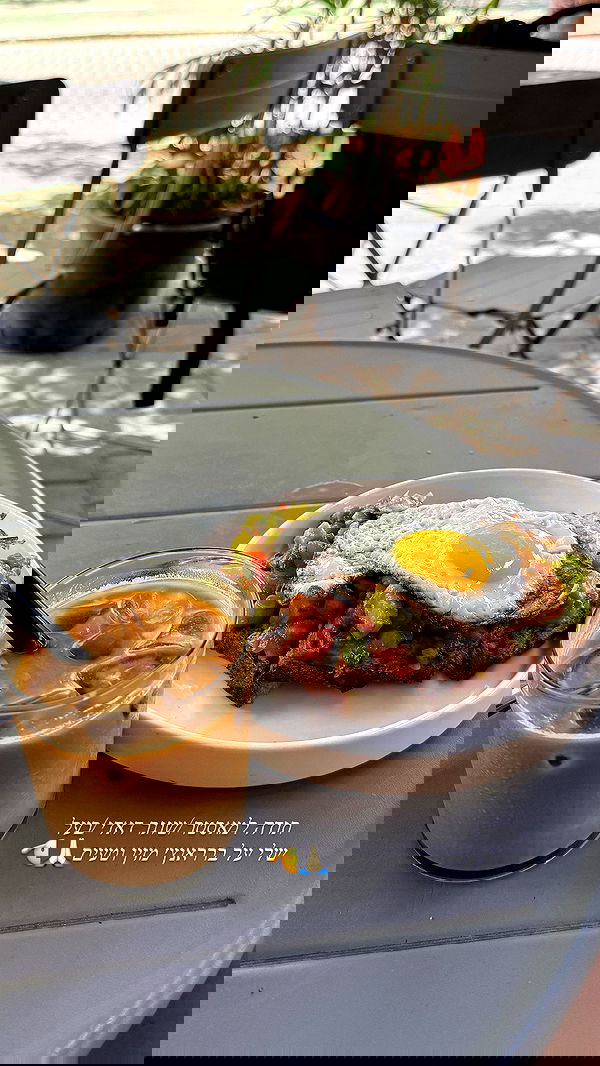 itsilanosh itsilanosh archive image