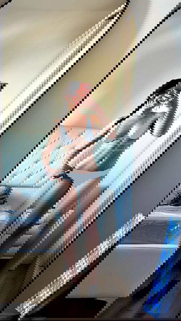 itsilanosh itsilanosh archive image