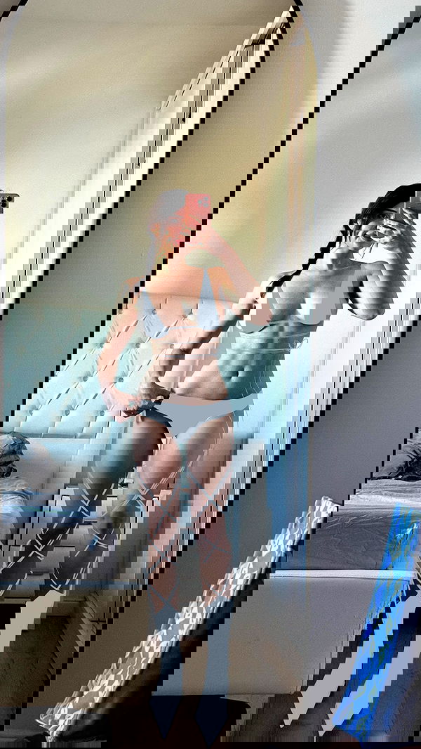 itsilanosh itsilanosh archive image