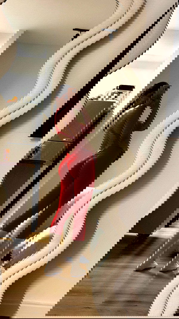 itsilanosh itsilanosh archive image