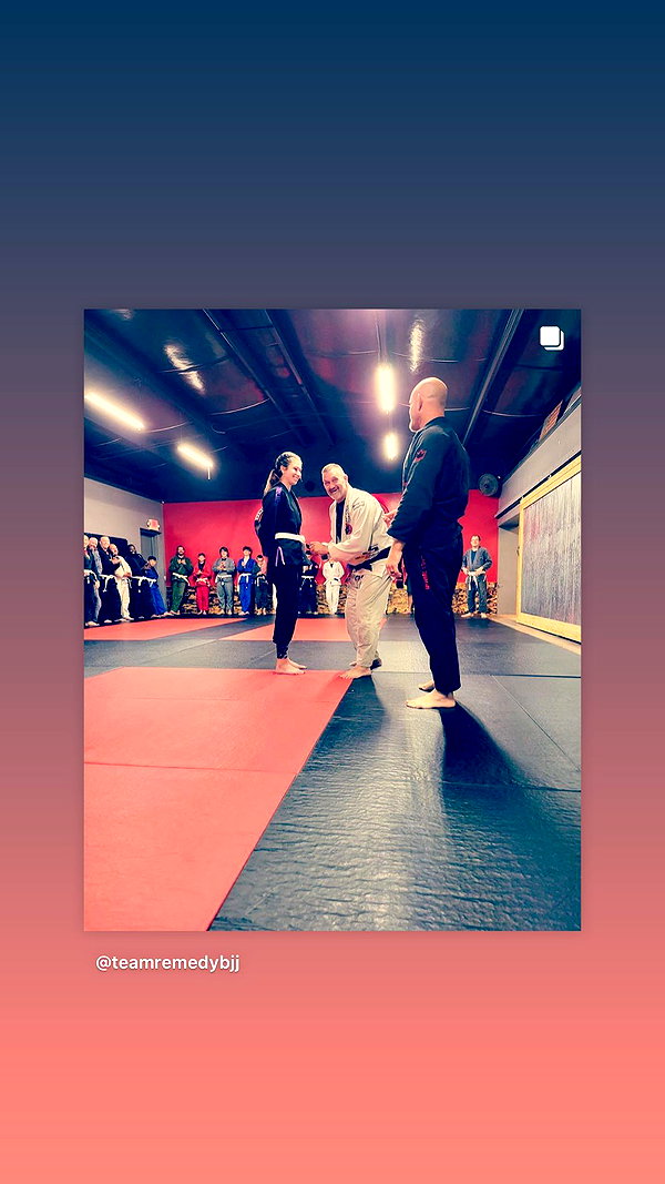 itsrebeka_19 instagram image archive image