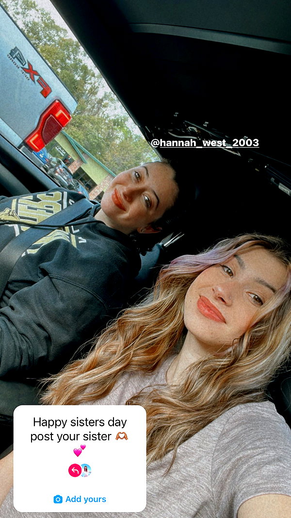 itsrebeka_19 instagram image archive image