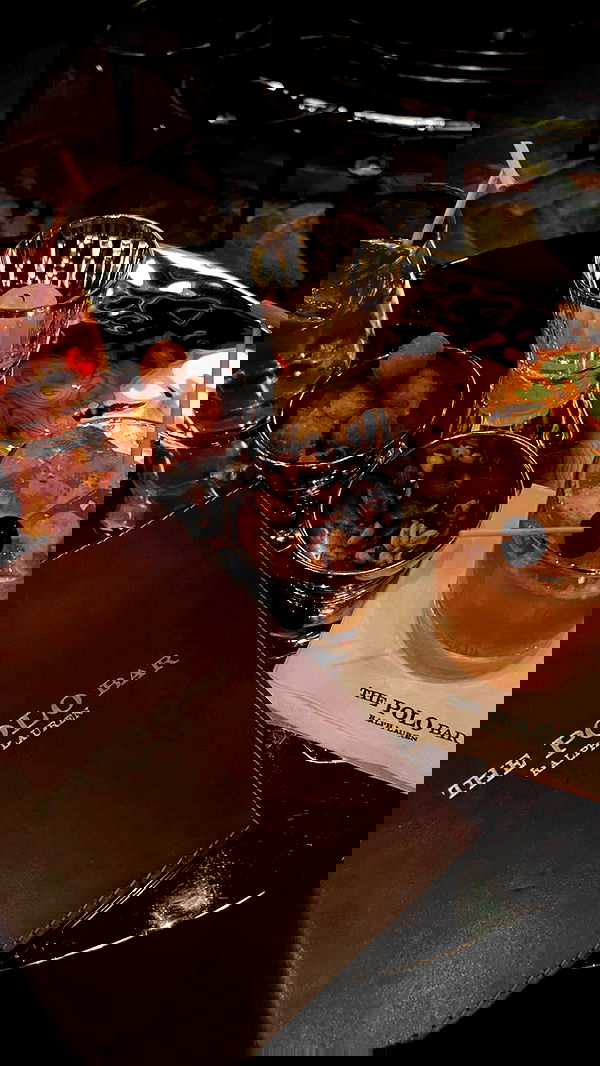 ivy.pavlova image ~ Altpins