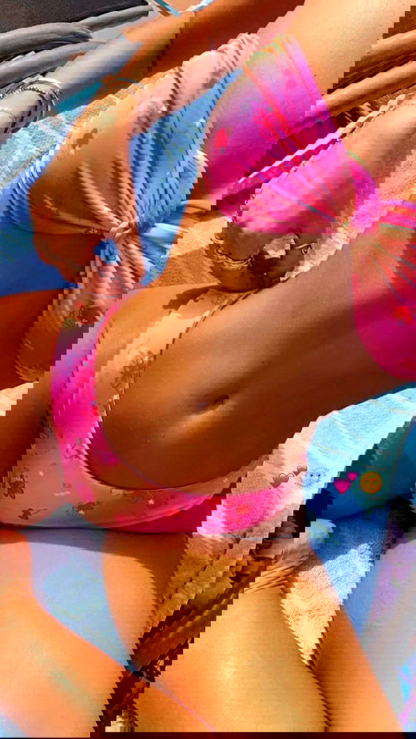 ivy.pavlova image ~ Altpins