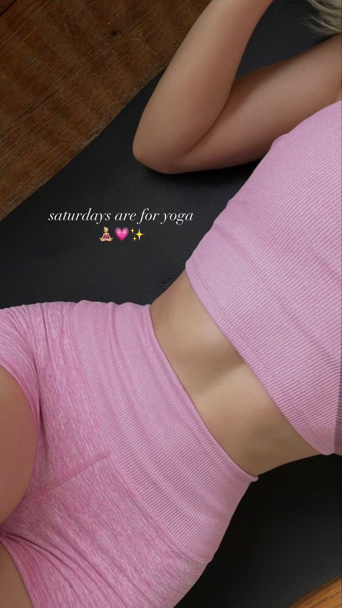 ivy.pavlova instagram image archive image