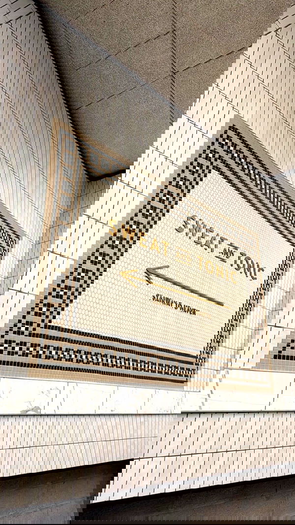 ivy.pavlova image ~ Altpins