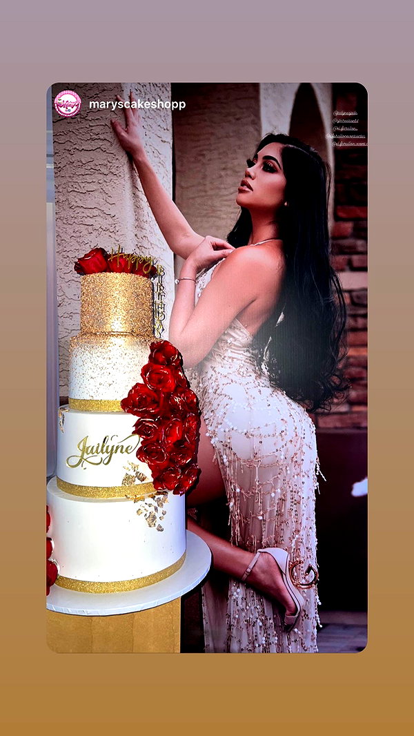 jailyneojeda jailyneojeda archive image