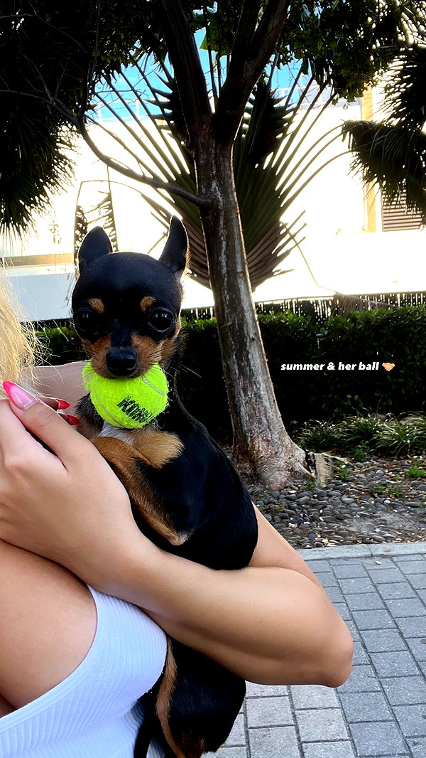 jenny.kaly instagram image archive image