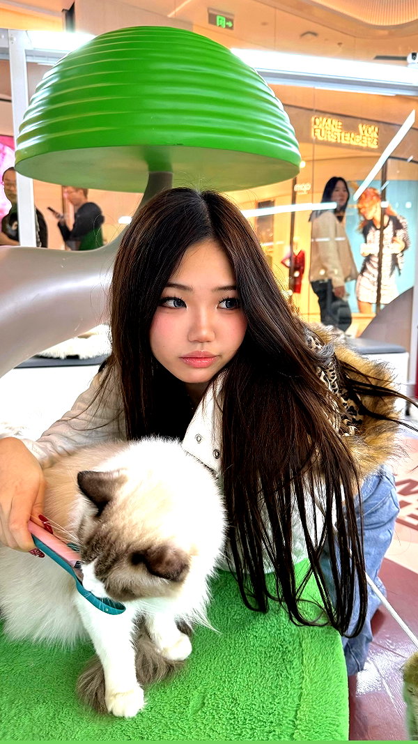 joycee.e instagram image archive image