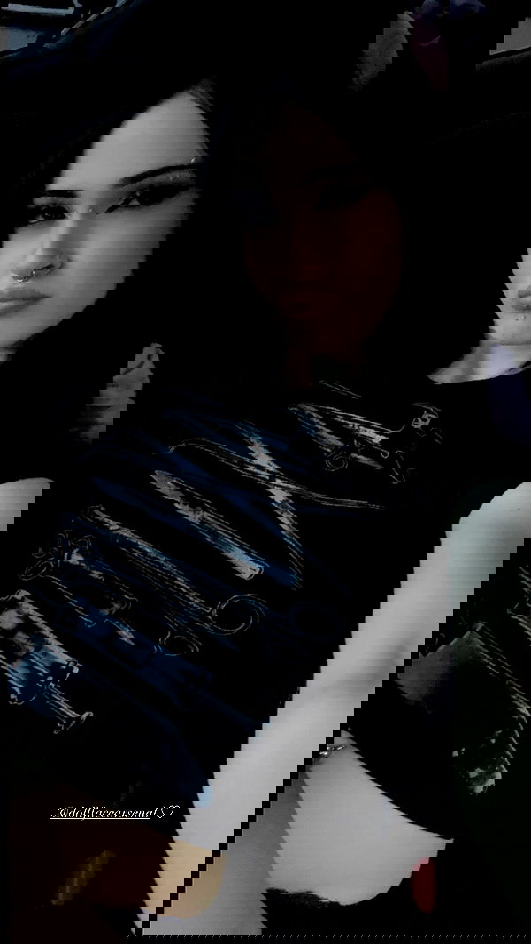 juliaelzz juliaelzz archive image