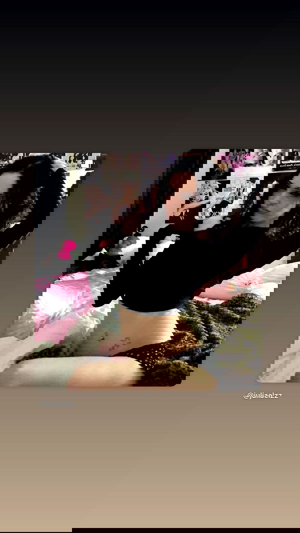 juliaelzz juliaelzz archive image