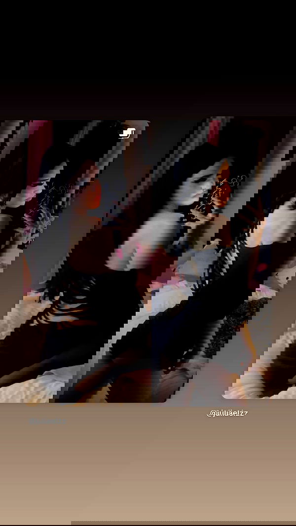 juliaelzz juliaelzz archive image