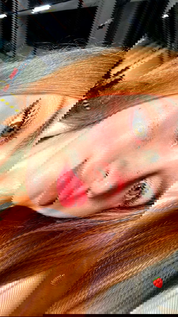 kaarolzx kaarolzx archive image