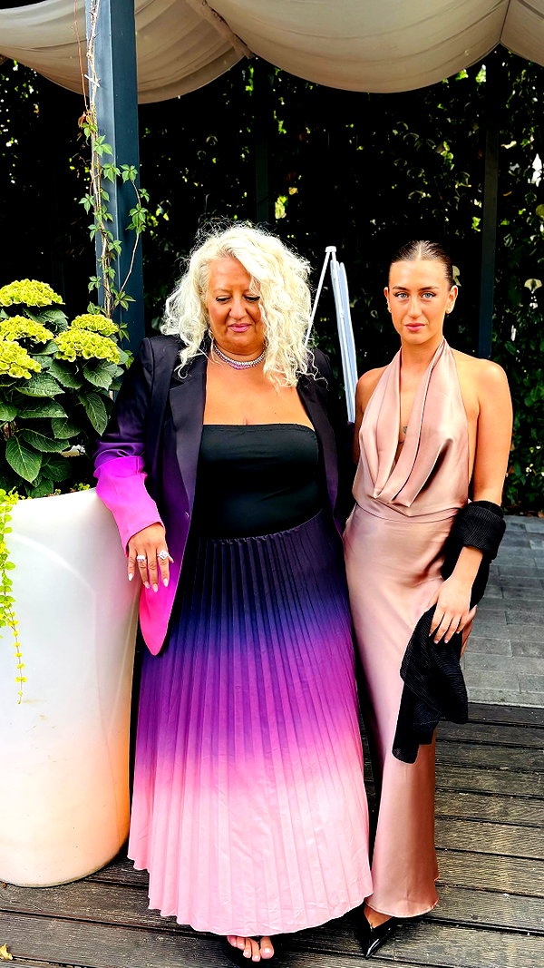 karin_polonsky instagram image archive image