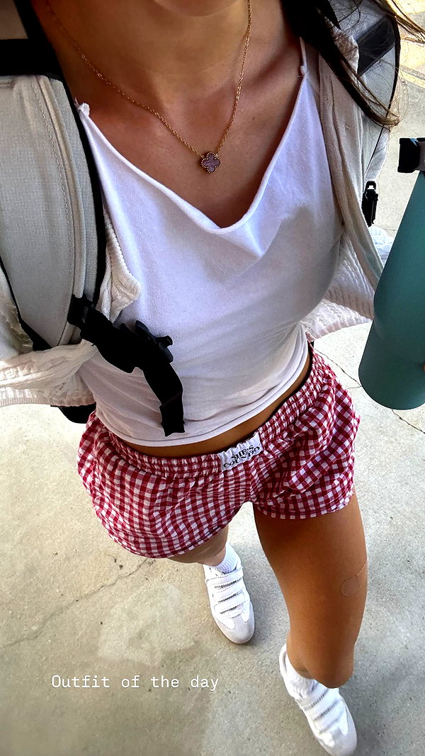 katelynernst3 instagram image archive image
