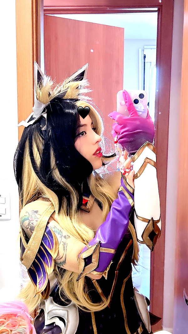 katsumiau instagram image archive image
